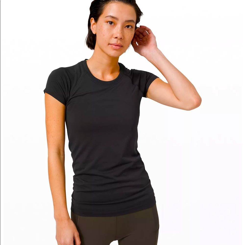 ISO BLACK SWIFTLY